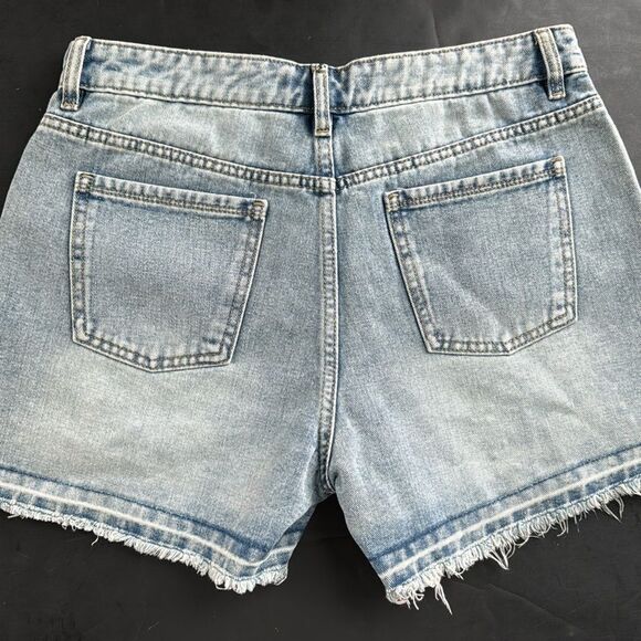NWOT Rebecca Minkoff Women's 4 Crystal Embellished Distressed Denim Shorts NEW - Picture 6 of 13